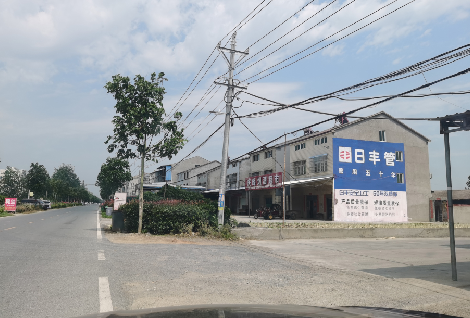 梨林如何能保证墙体广告的醒目性？